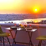 Galata Spacious Daire *