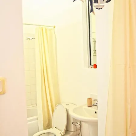 Galata Spacious Appartement