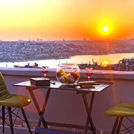 Galata Spacious Appartement *