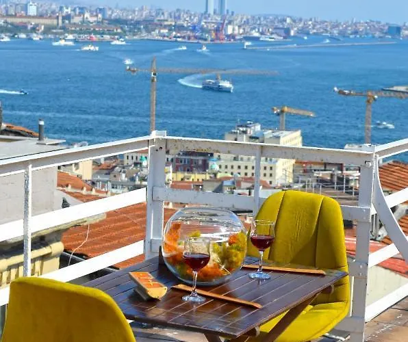 Galata Spacious Istanboel