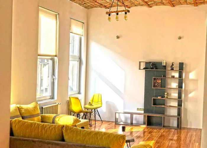 Galata Spacious Appartement *