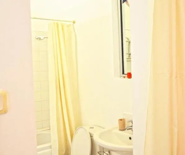 Galata Spacious Apartament